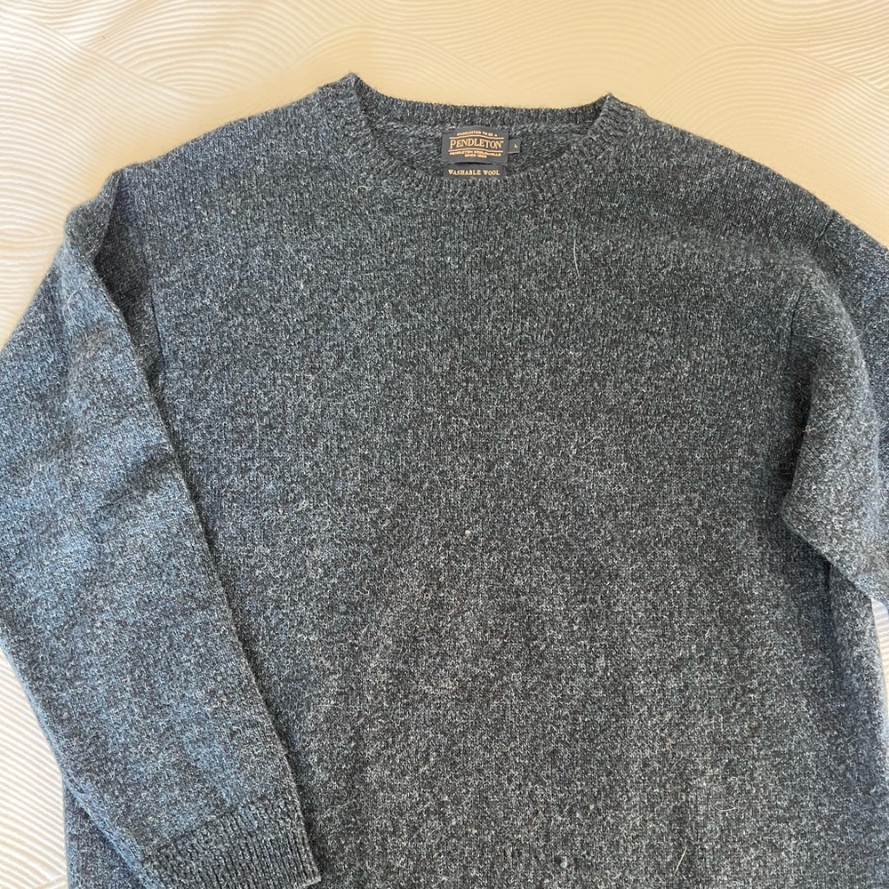 Pendleton Washable Wool Men’s Large Blue Sweater - Picture 2 of 3